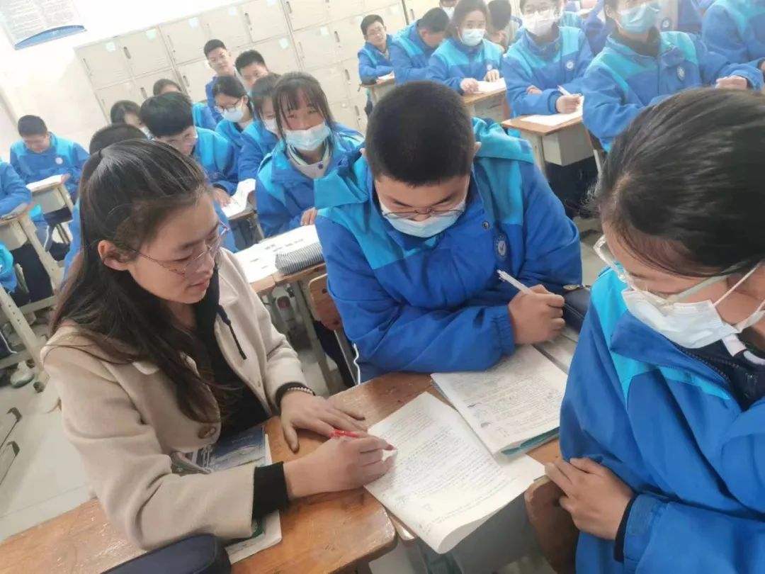 如月车站莲实回来了吗_莲实_莲实克蕾儿安达亚美