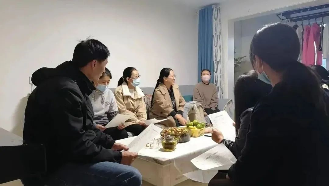 莲实克蕾儿安达亚美_莲实_如月车站莲实死了么