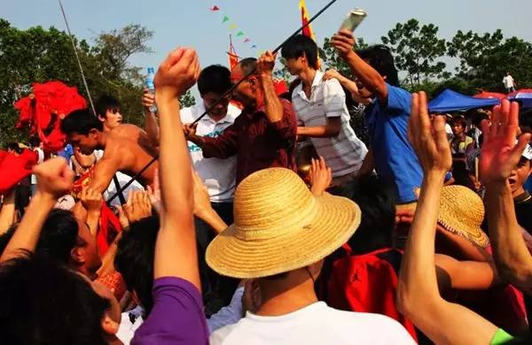 海南民俗活动有哪些_海南民俗传说图片_海南民俗