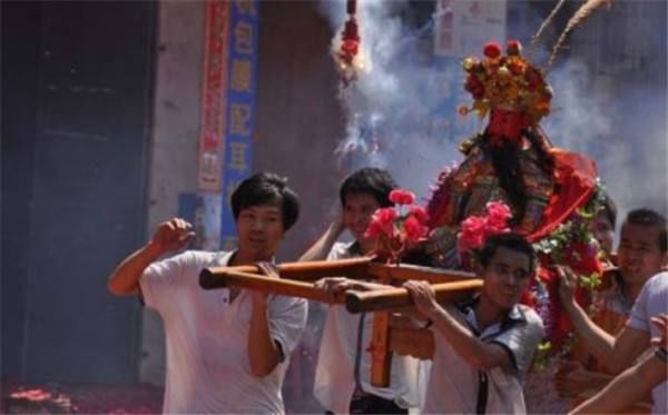 海南民俗旅游_海南民俗风情_海南民俗