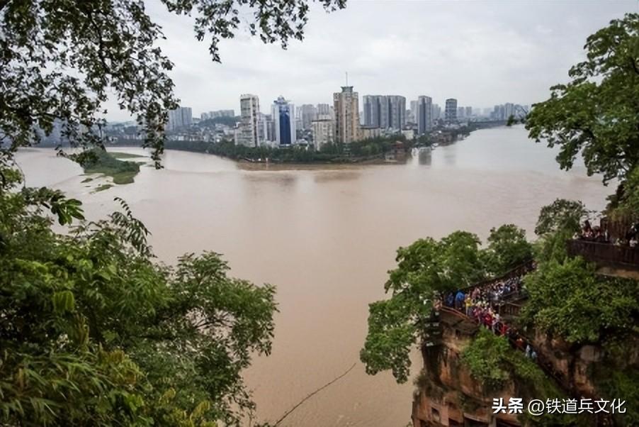 丹东格拉西安_格拉丹东_丹东格拉斯
