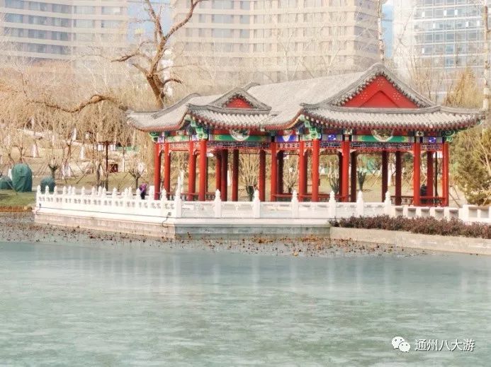 西海子公园_西海子公园几个门_西海子公园正门