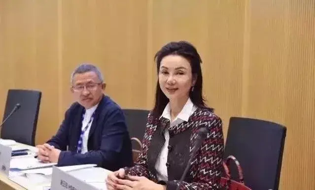 林爱儿结婚了吗_林爱儿_林爱儿与何超盈