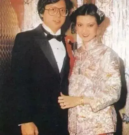 林爱儿_林爱儿与何超盈_林爱儿结婚了吗