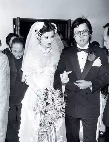 林爱儿结婚了吗_林爱儿与何超盈_林爱儿