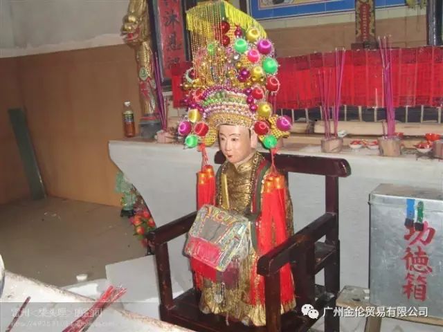 故事汇天下奇闻_天下奇闻异事怪事素材网站_天下奇闻