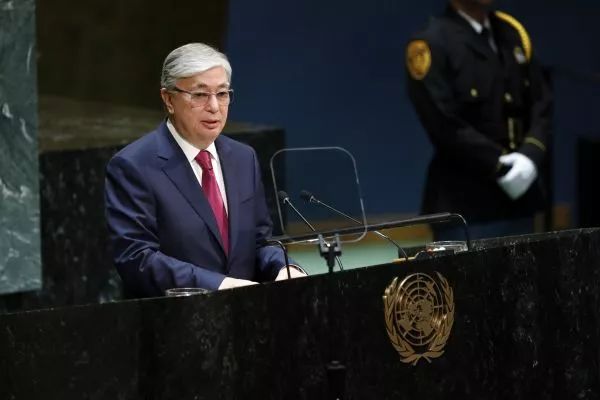 仗义执言的意思_仗义执言_仗义执言的近义词