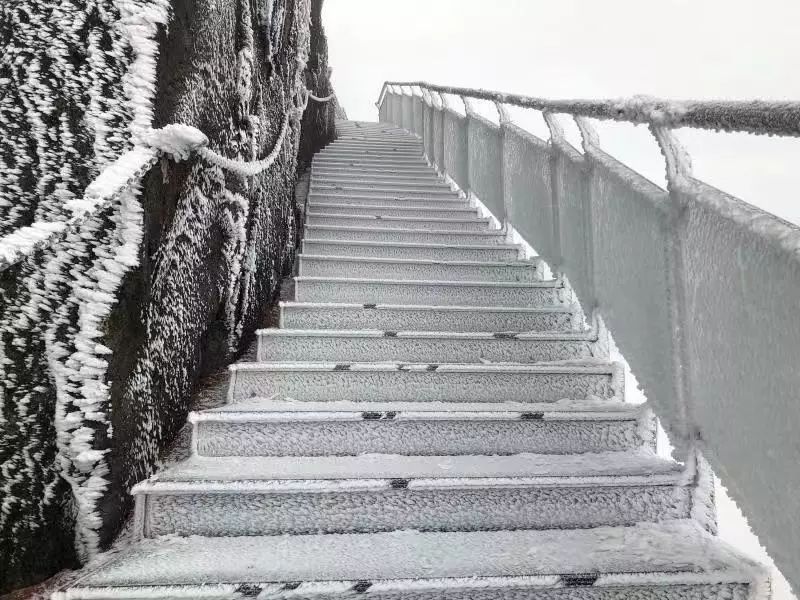 大雪封山蝉死八年_大雪封山_大雪封山的诗句