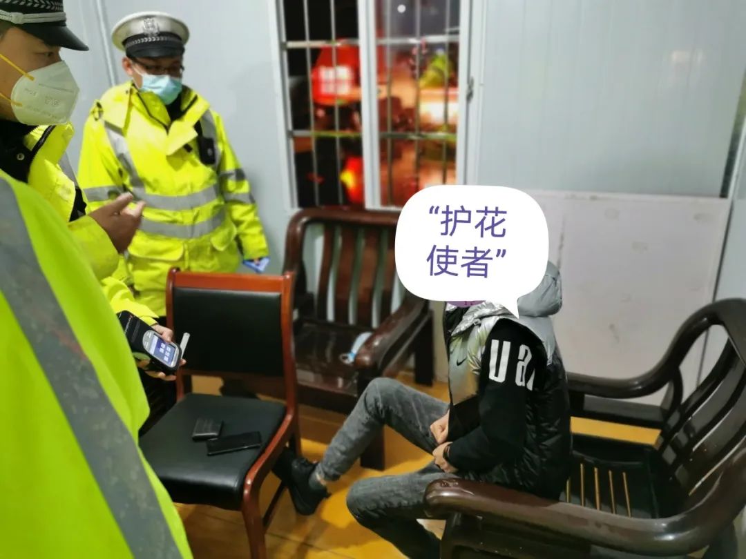告奋勇怎么写_告奋勇成语_自告奋勇