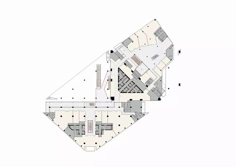 centre的adj_centre的翻译_centred