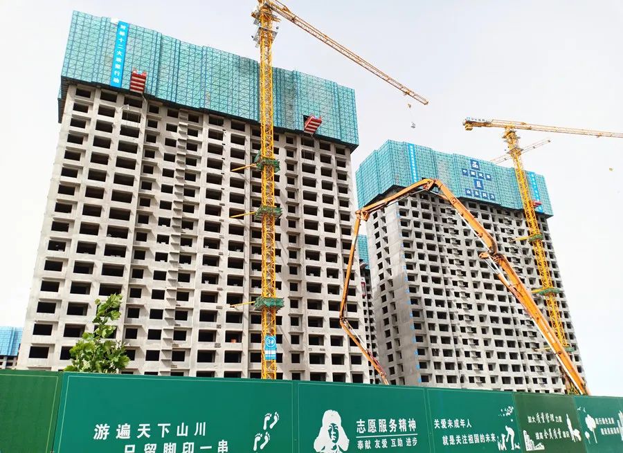 潜滋暗长_潜滋暗长滋的意思_潜滋暗长的用法