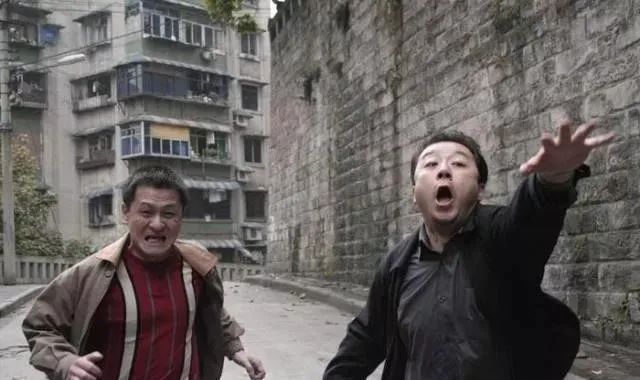 hides怎么读_hides是什么意思_hides