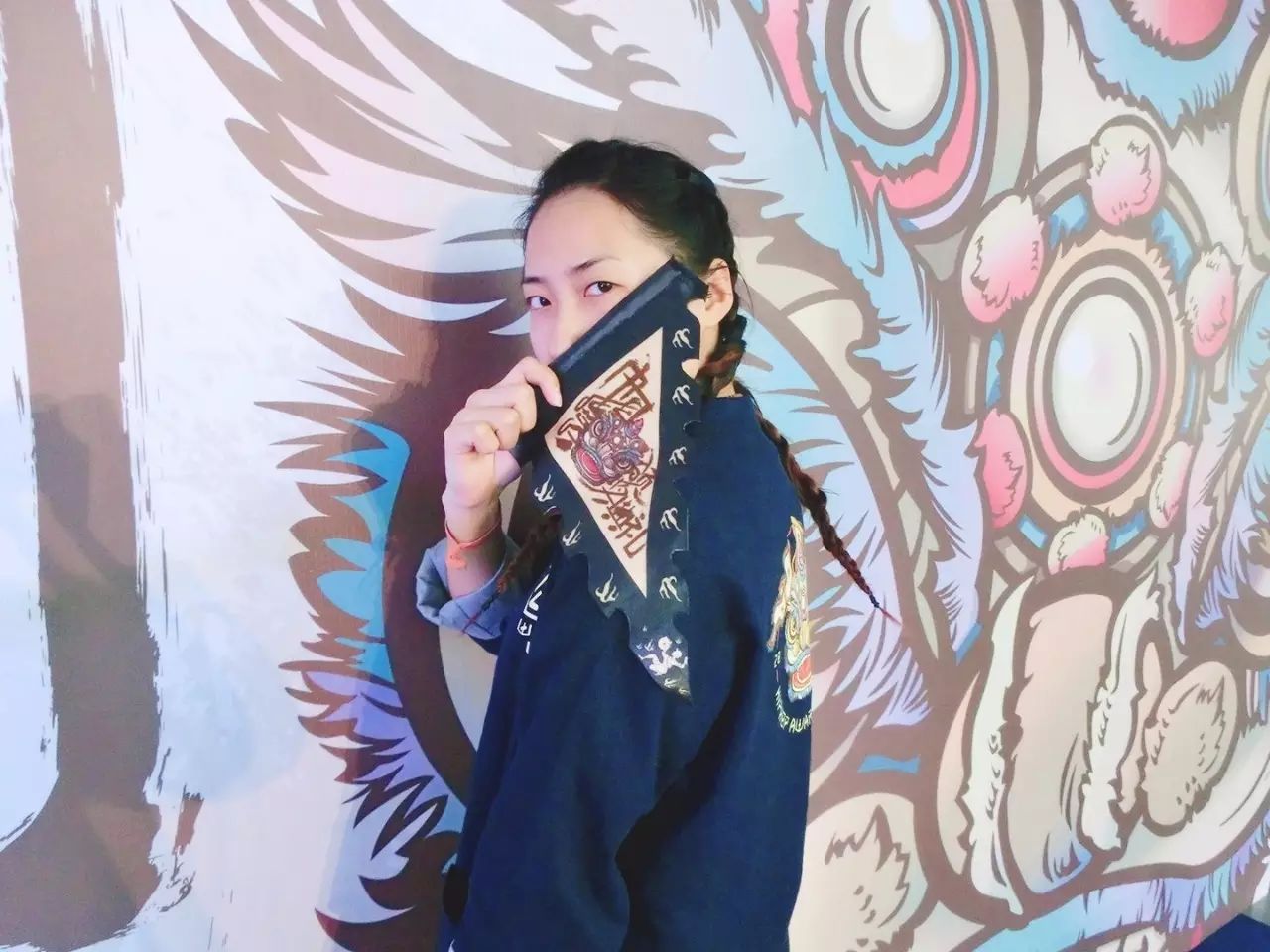 咆哮的咆怎么组词和组词的意思_咆的拼音_咆