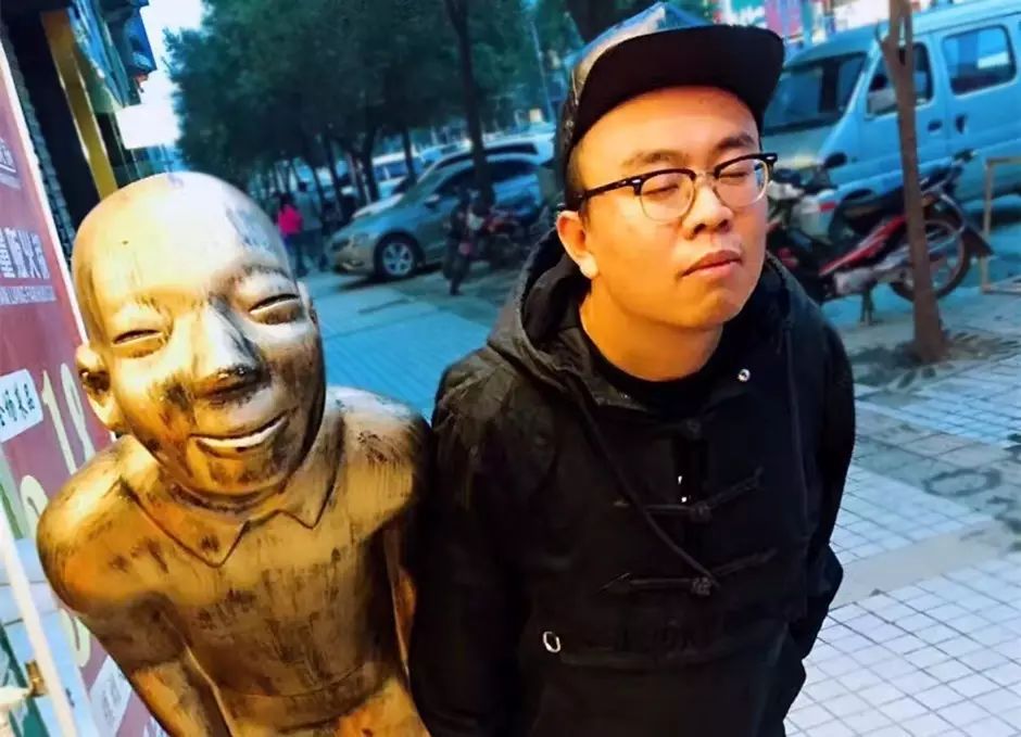 咆_咆的拼音_咆哮的咆怎么组词和组词的意思