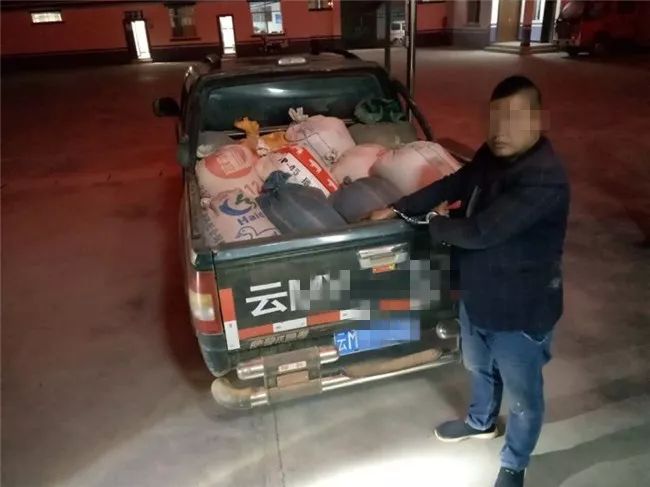 财迷心窍的窍是什么意思_财迷心窍的读音_财迷心窍