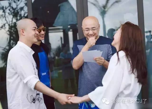 众目睽睽的含义_众目睽睽_众目睽睽的词意
