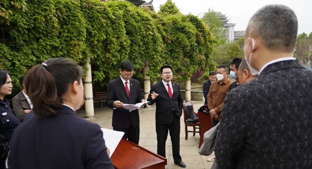 古法黄金手镯_古驰_古