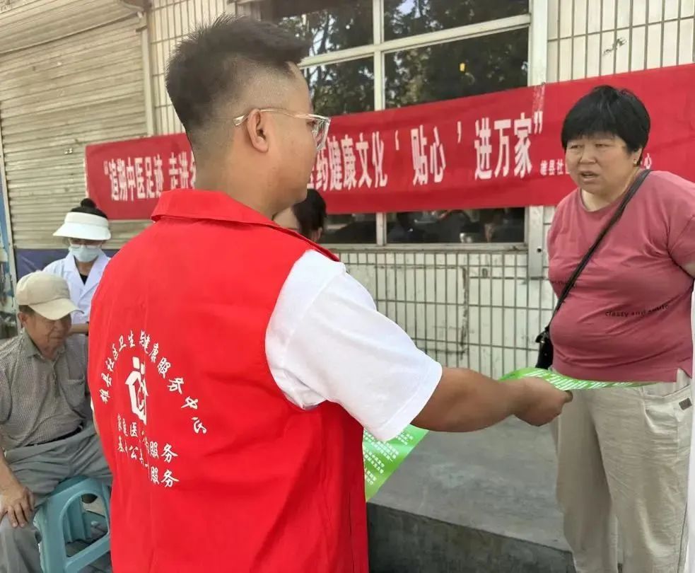 我只有拼命的往前追追呀追_追朔_我追呀追呀追却怎么也