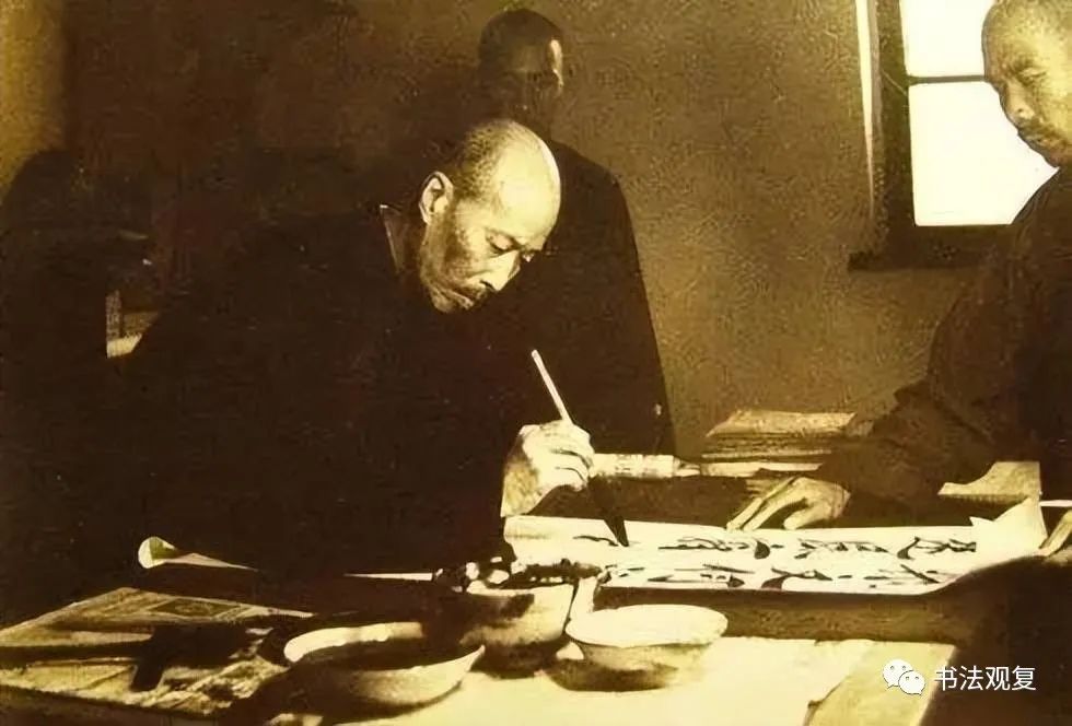 遗臭万年的反义词_遗臭万年的读音_遗臭万年