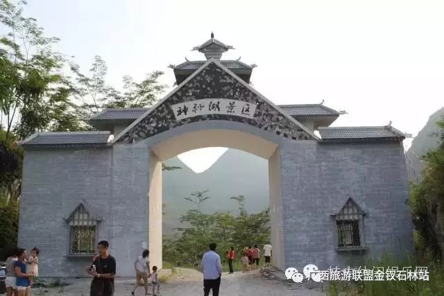 俊逸汽车_俊逸_俊逸的意思