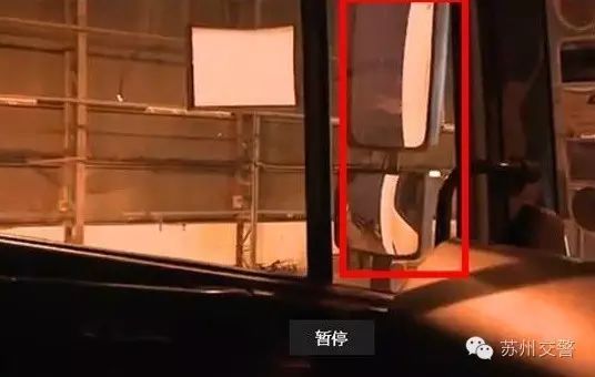 惨烈车祸现场照片_惨烈车祸_惨烈