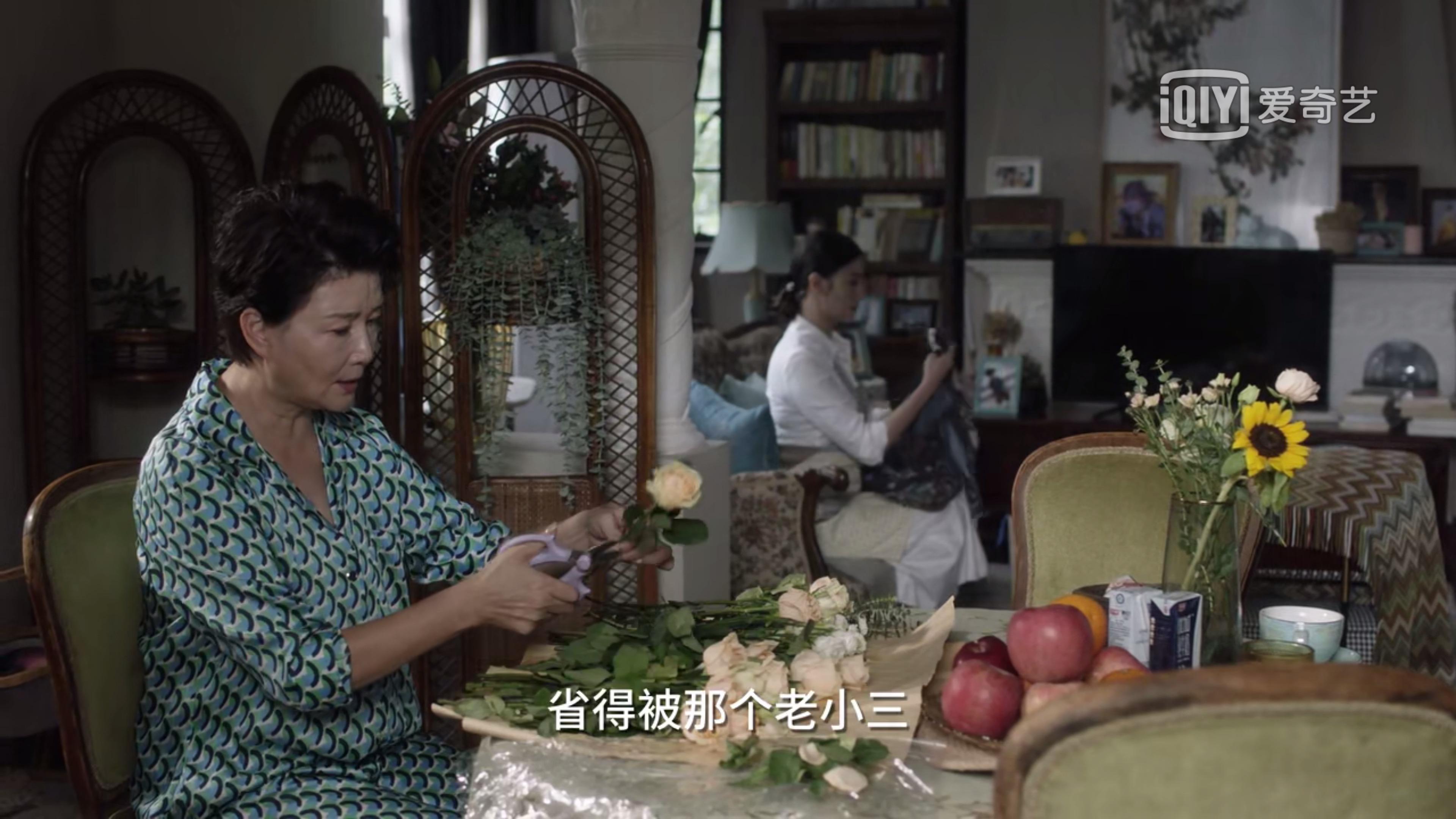 夹枪带棍是成语吗_夹枪带棒的歇后语_夹枪带棒