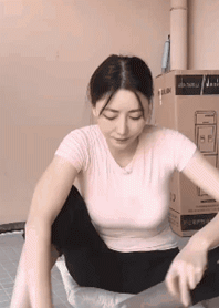 惹女朋友生气了怎么哄_惹啊_惹不起的她