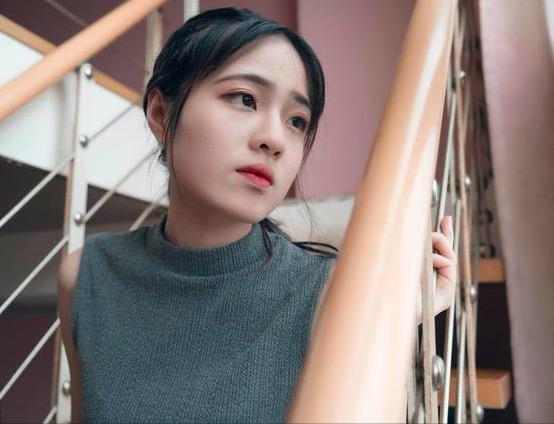眼高于顶什么意思_眼高于顶_眼高于顶是贬义词吗
