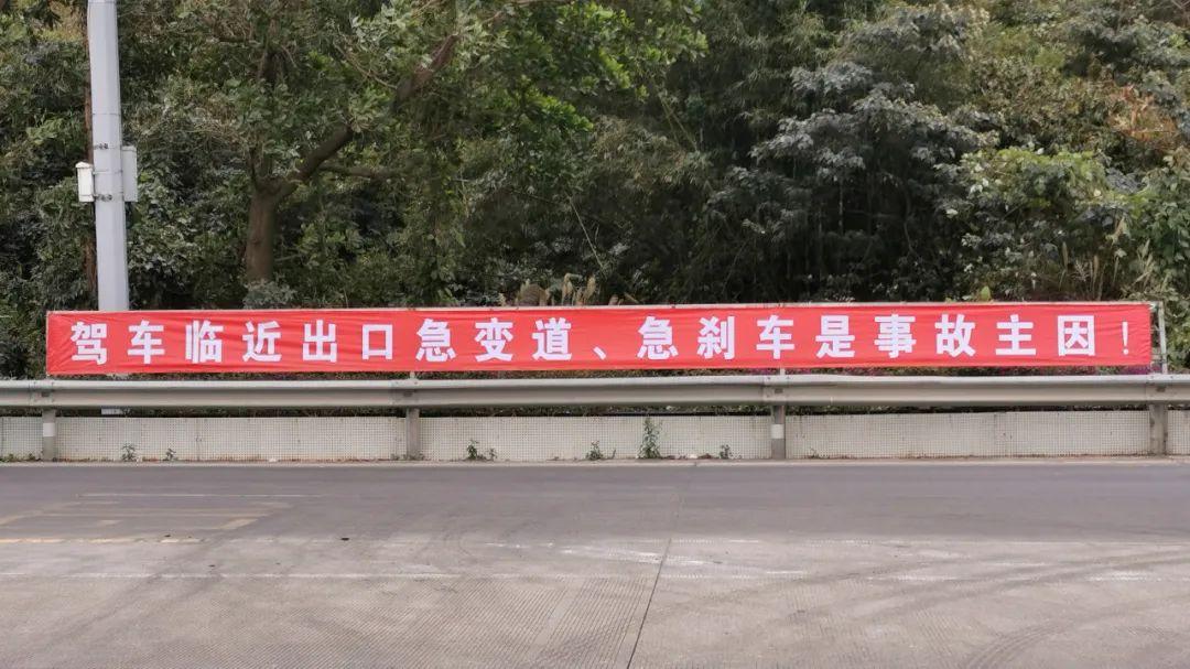 现实世界有振金吗_振什么什么词成语_振振有词