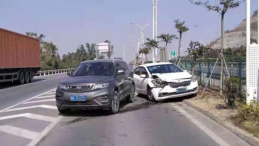 振振有词_现实世界有振金吗_振什么什么词成语