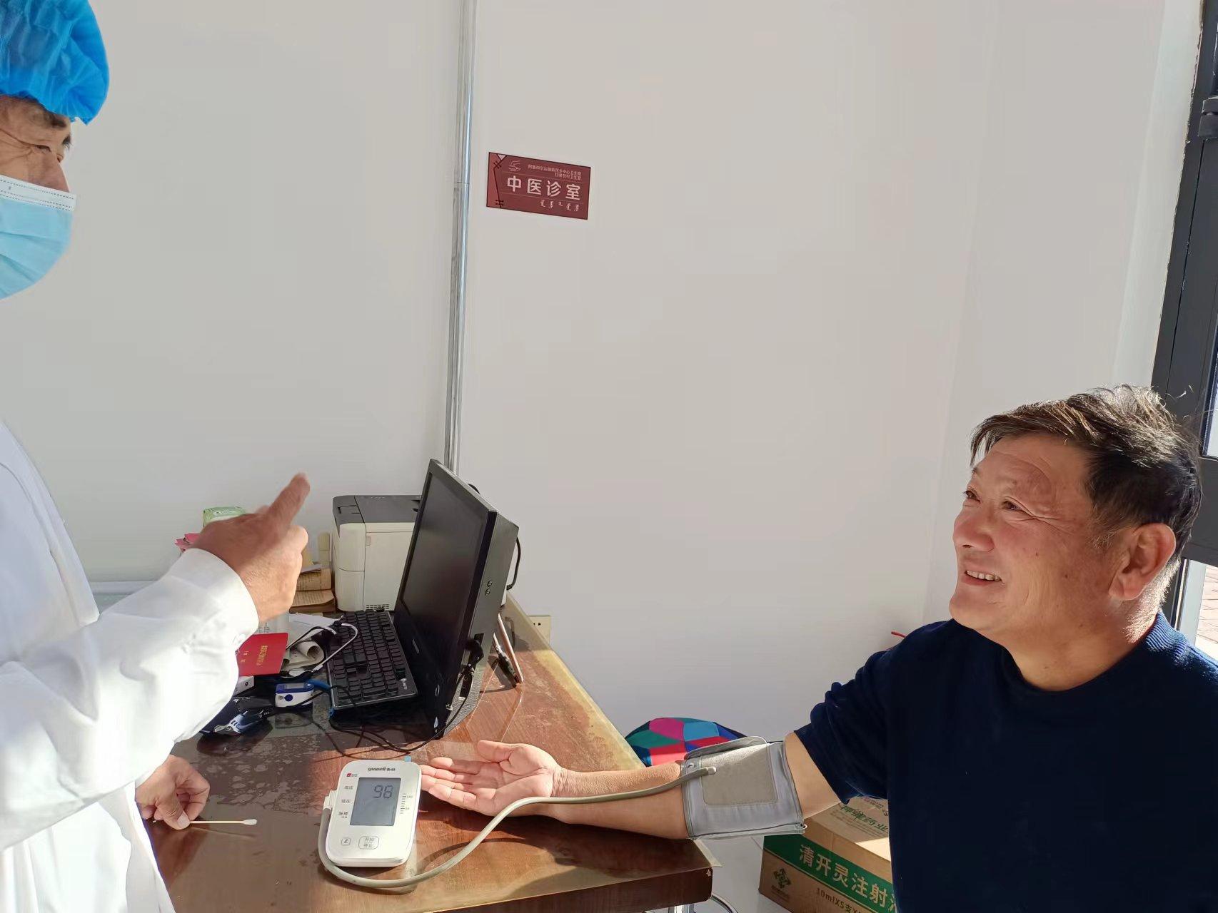 笑语欢颜_欢声笑语_笑语欢腾