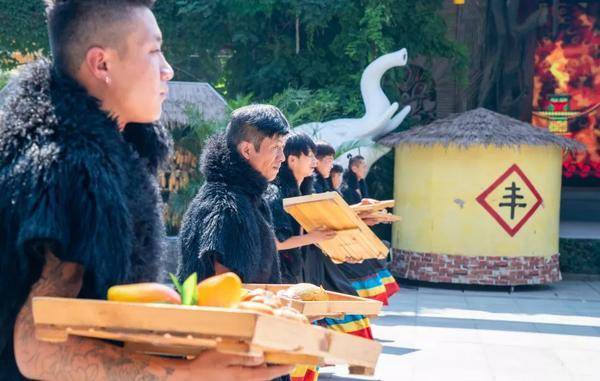 王者荣耀一塔二塔高地塔_塔顶佛在哪里_九顶塔