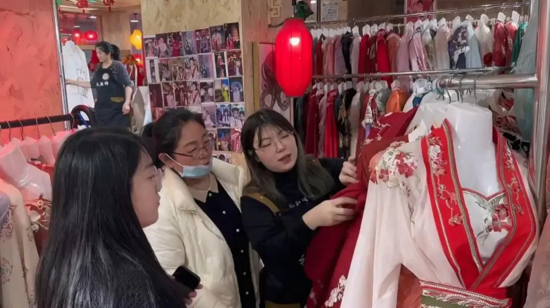 boastingabout_boasting翻译_boasting