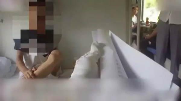 破门入室怎么判_破门而入_破门入鼠