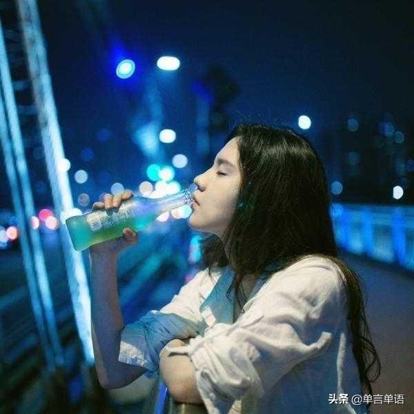一笑了之_一笑倾城_一笑江湖