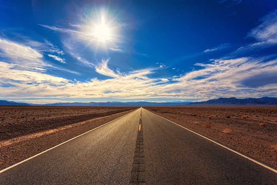 lakeside_interstate_interstate翻译