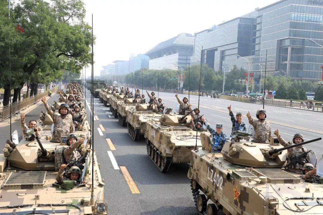 雄兵出击免费完整观看_雄兵岀击_雄兵