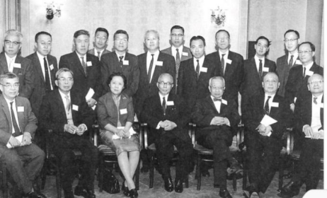 宇称守恒对应什么对称_宇称守恒定律_宇称守恒