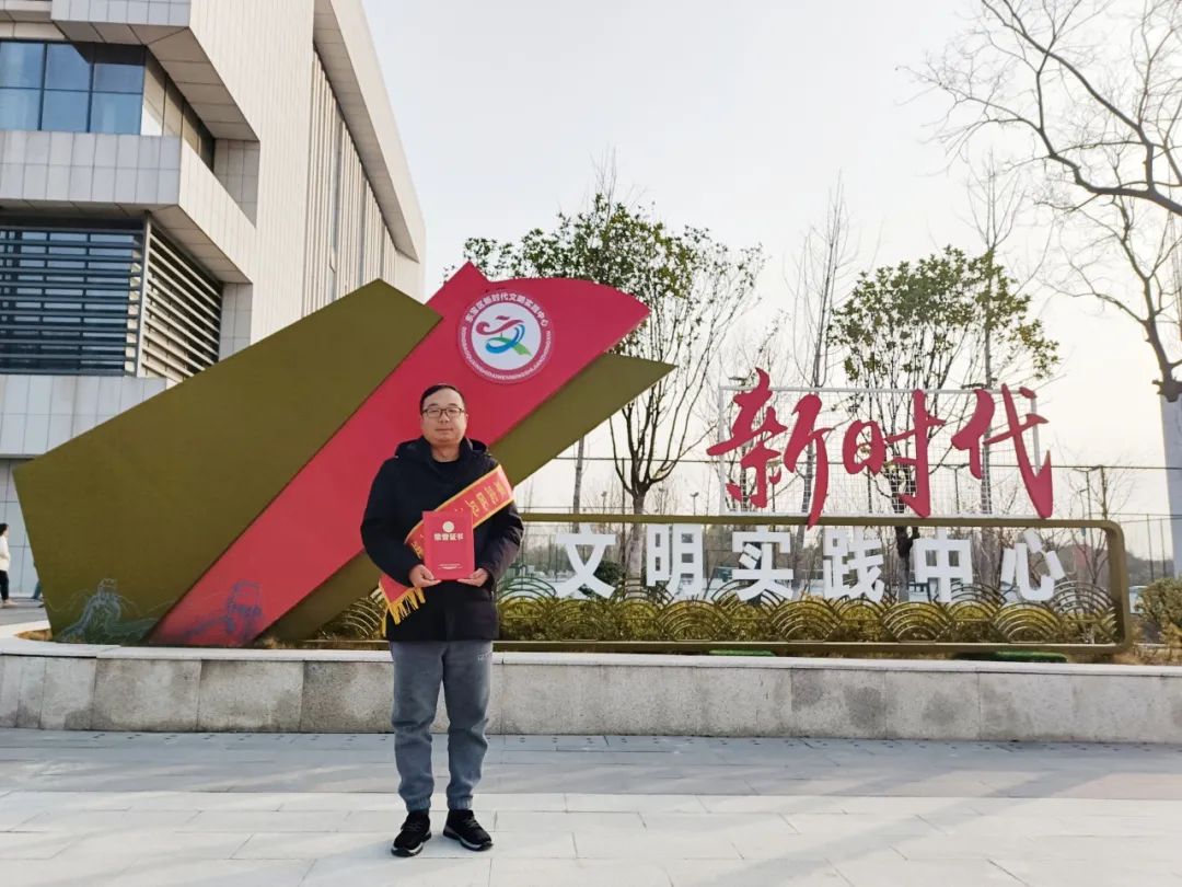 大义凛然的拼音_大义凛然的意思_大义凛然