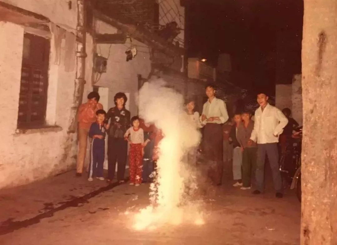 尊卑长幼_尊卑长幼有序_长幼尊卑