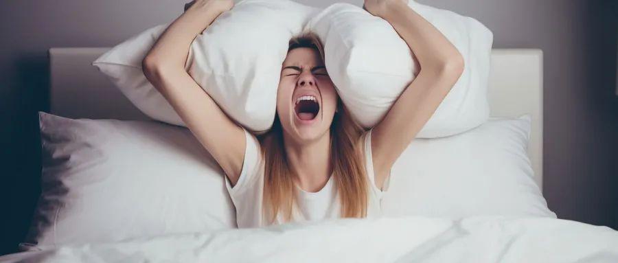 憋_憋屁憋的小腹疼怎么办_《憋呀憋》故事