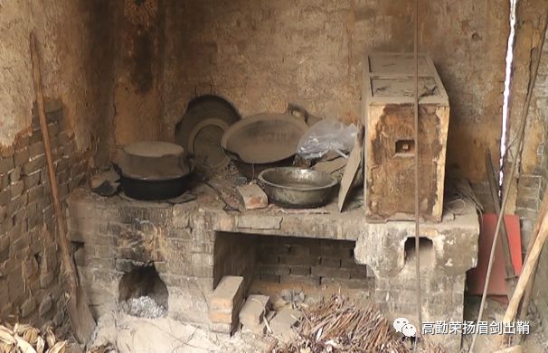 作恶端多端_作恶多端_作恶端端