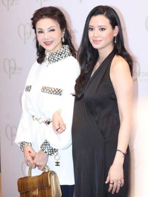 林爱儿结婚了吗_林爱儿与何超盈_林爱儿