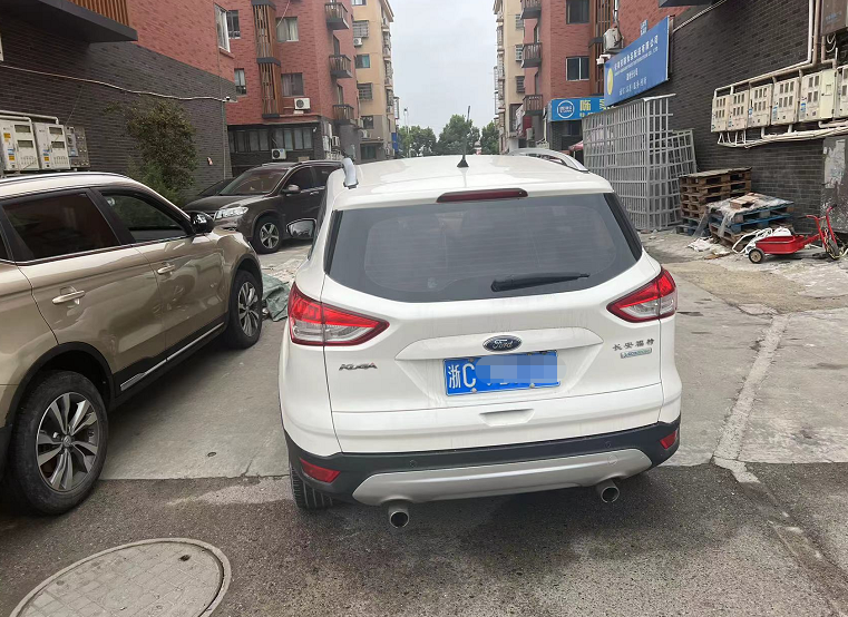 乱来_穿越兽世兽王别乱来_家庭乱来