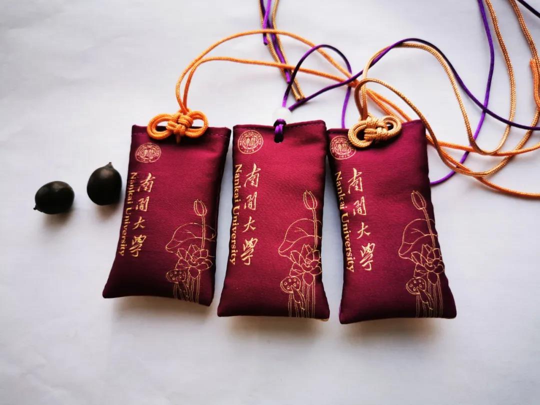 名莲王梦实_莲实_莲实克蕾儿紫色连裤袜
