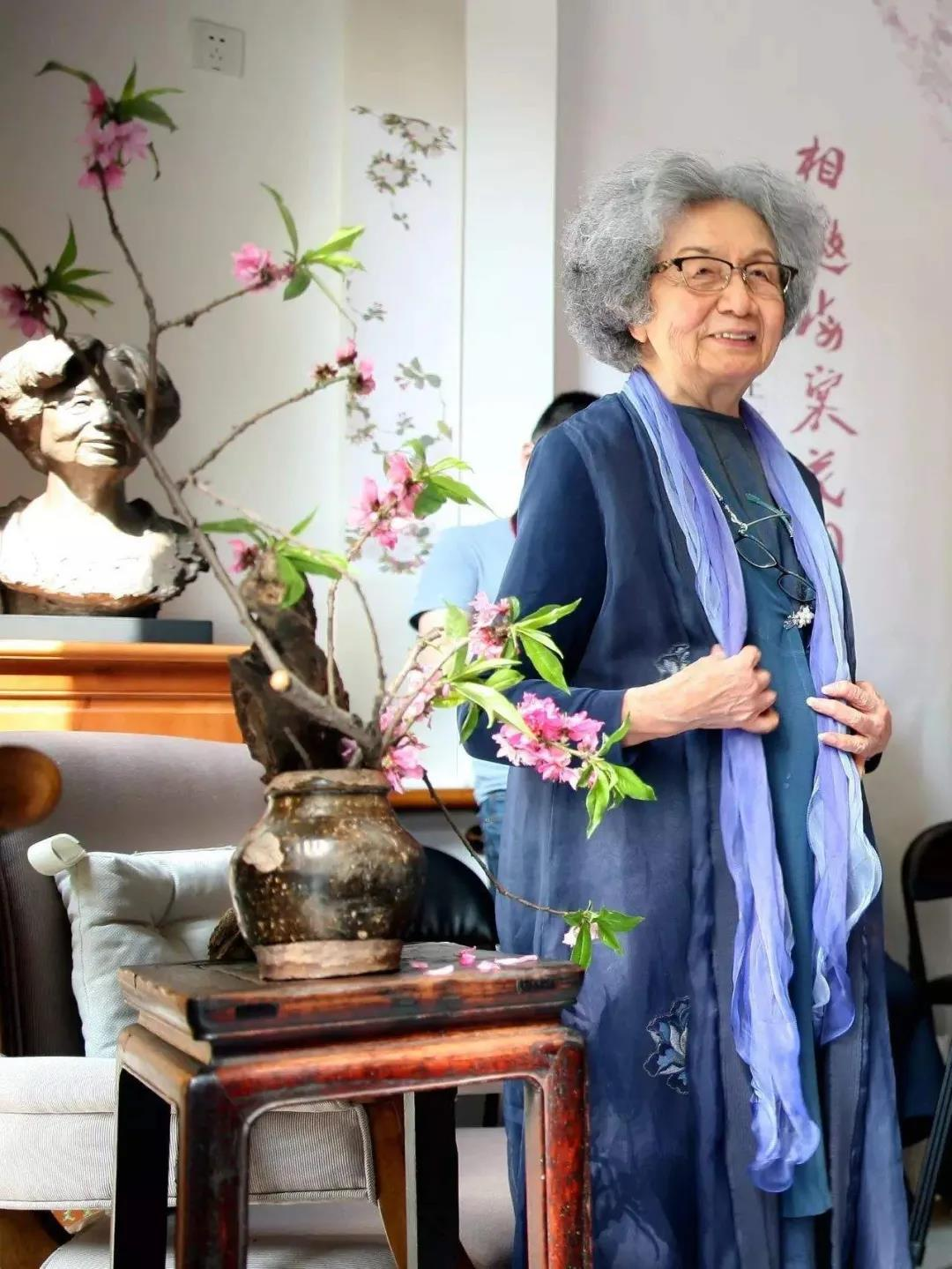 莲实_如月车站莲实回来了吗_如月车站莲实死了么