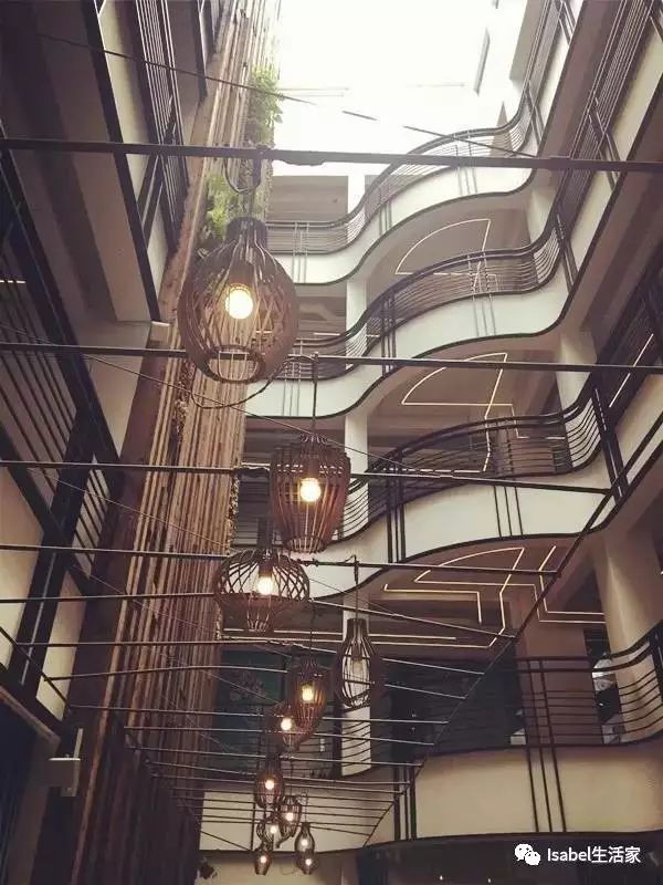 她的偏执闲谈风月_谈风月下联_只谈风月
