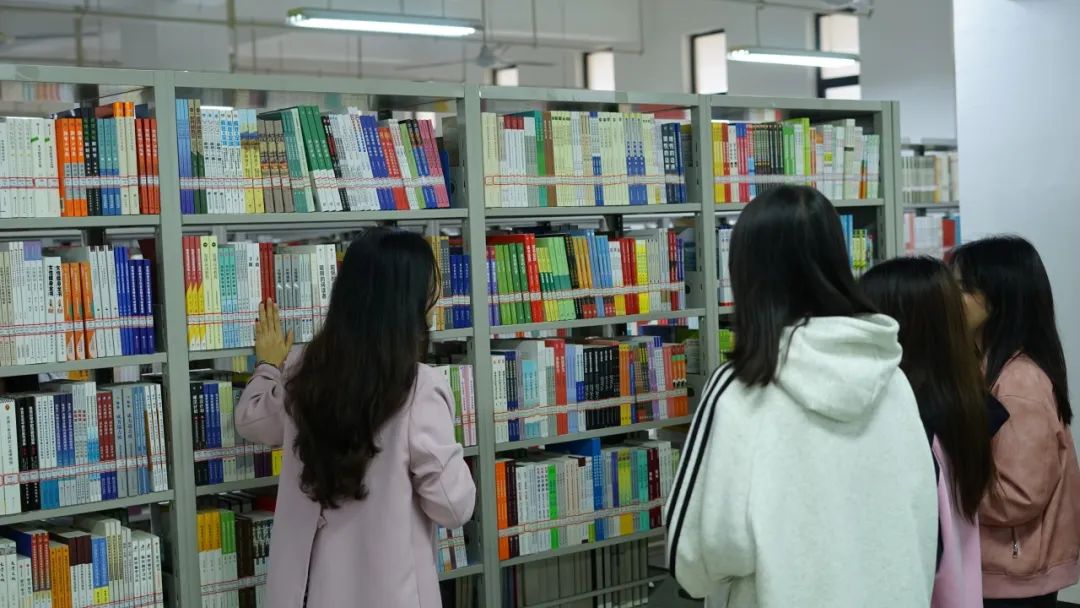 心随境转_境随心转心随境转_境随心转原文