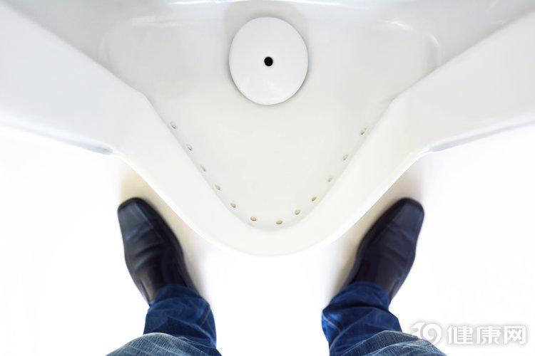 憋的难受喘不过气来是什么原因_憋不住屎是怎么回事_憋