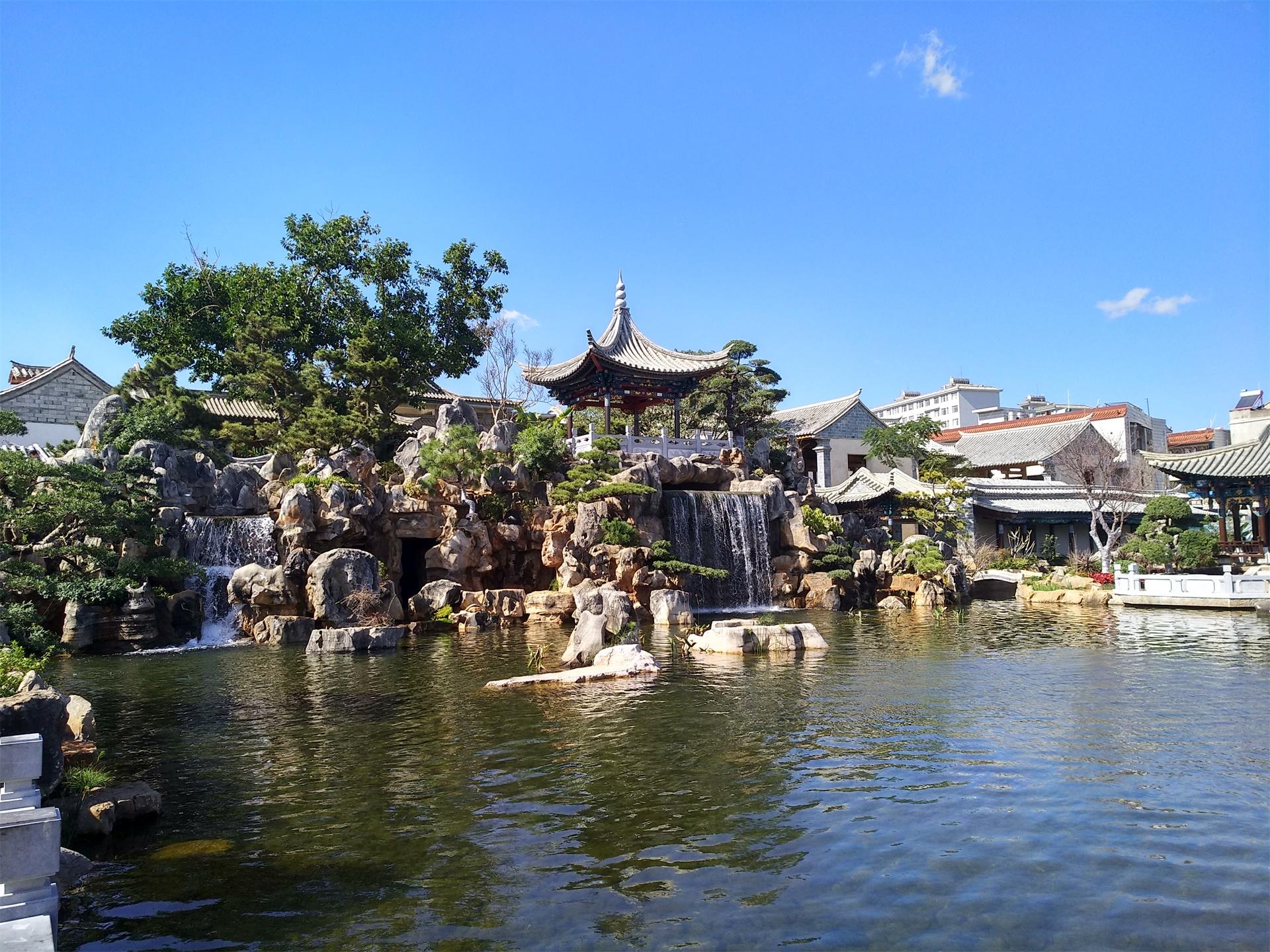 《朱家花园》_朱家花园_我想看朱家花园